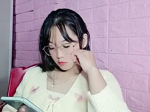 Snapshot of Maimai00 chatting on November 15, 12:20 pm Maimai00 online show from November 15, 12:20 pm