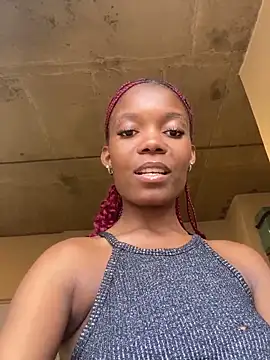 prettydollyy online show from June 2, 10:04 am