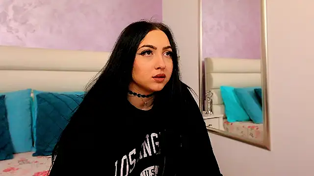 SweetySasha18 online show from December 2, 6:09 pm