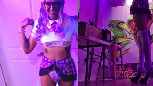 glitterboxx online show from November 23, 7:51 am