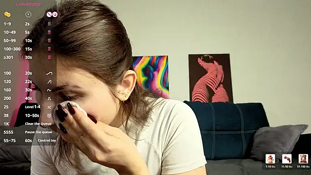 TrixiBell online show from March 26, 5:06 am