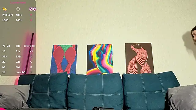 TrixiBell online show from March 20, 4:46 am