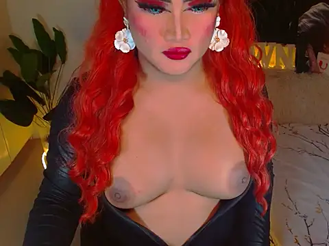 Snapshot of purelovexx chatting on February 16, 8:02 am purelovexx online show from February 16, 8:02 am