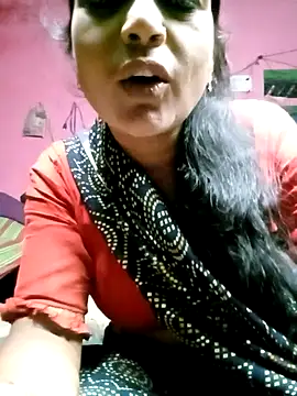 Cutreet online show from September 18, 9:18 pm