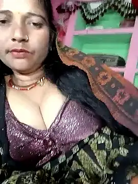 Cutreet online show from December 18, 10:13 pm