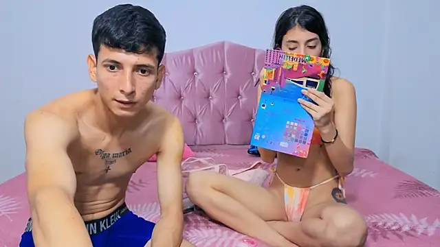 Snapshot of makiandjimmy chatting on November 24, 11:05 pm makiandjimmy online show from November 24, 11:05 pm