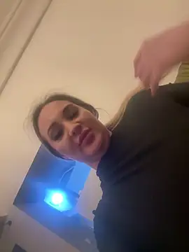 NellyExtraa online show from March 24, 10:21 pm