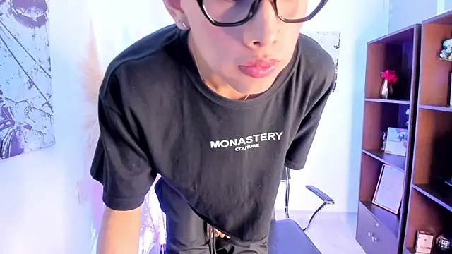 Jim twink online show from October 24, 2:10 am