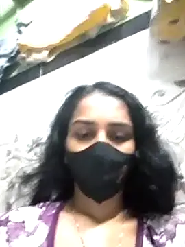 Snapshot of Zoya_G chatting on September 12, 10:59 am Zoya G online show from September 12, 10:59 am