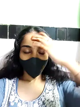 Snapshot of Zoya_G chatting on February 19, 10:23 am Zoya G online show from February 19, 10:23 am