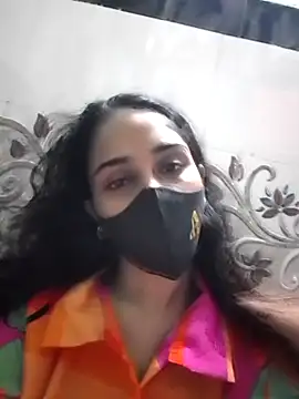 Snapshot of Zoya_G chatting on September 16, 10:38 am Zoya G online show from September 16, 10:38 am