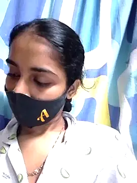 Snapshot of Zoya_G chatting on October 20, 11:33 am Zoya G online show from October 20, 11:33 am