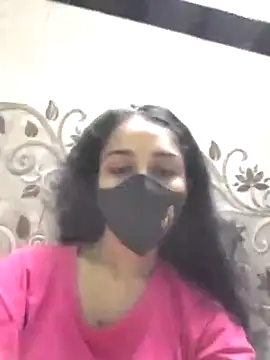 Snapshot of Zoya_G chatting on September 20, 10:42 am Zoya G online show from September 20, 10:42 am