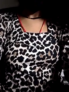 Snapshot of Zoya_G chatting on December 18, 11:03 am Zoya G online show from December 18, 11:03 am