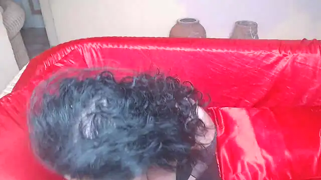 Snapshot of Ambra_ chatting on November 18, 4:10 pm Ambra online show from November 18, 4:10 pm