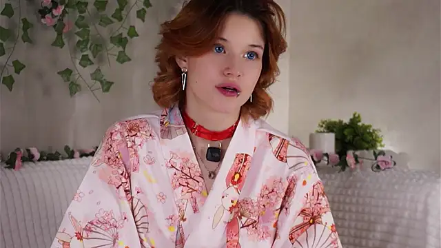 BlytheBenny online show from November 1, 12:39 am