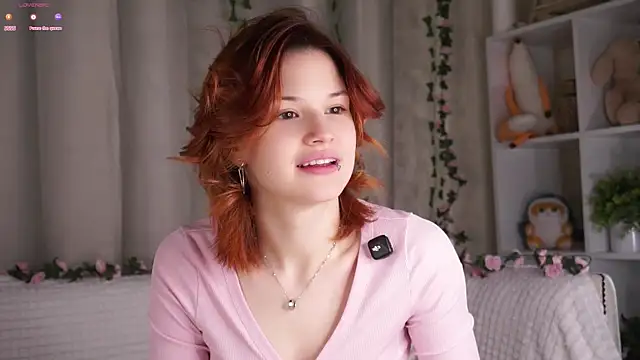 BlytheBenny online show from December 15, 12:05 am