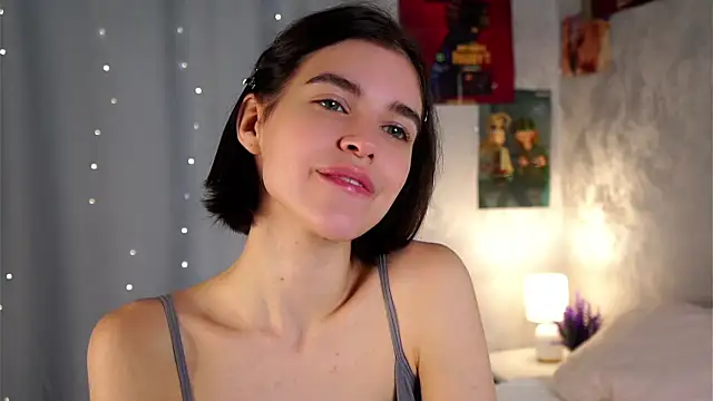 EleneButton online show from January 8, 1:11 am