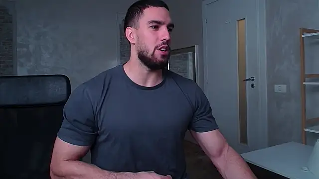 IvanHydee online show from October 28, 5:39 am