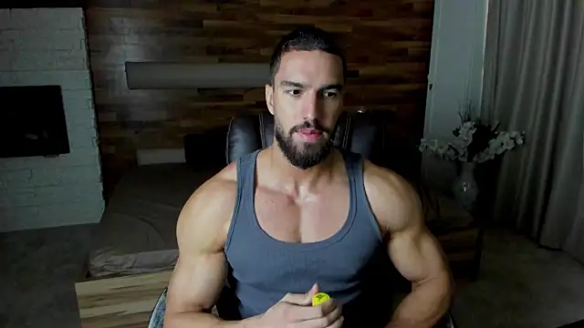 Snapshot of IvanHydee chatting on July 12, 4:35 am IvanHydee online show from July 12, 4:35 am