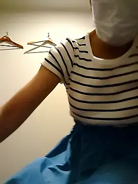 Snapshot of SAKI_saki_01 chatting on September 30, 7:03 am SAKI saki 01 online show from September 30, 7:03 am