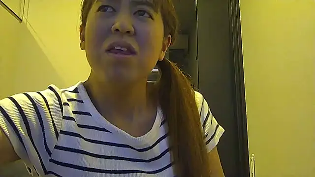 Snapshot of SAKI_saki_01 chatting on September 10, 10:36 am SAKI saki 01 online show from September 10, 10:36 am