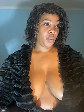 Snapshot of Jess555 chatting on July 6, 11:18 pm Jess555 online show from July 6, 11:18 pm