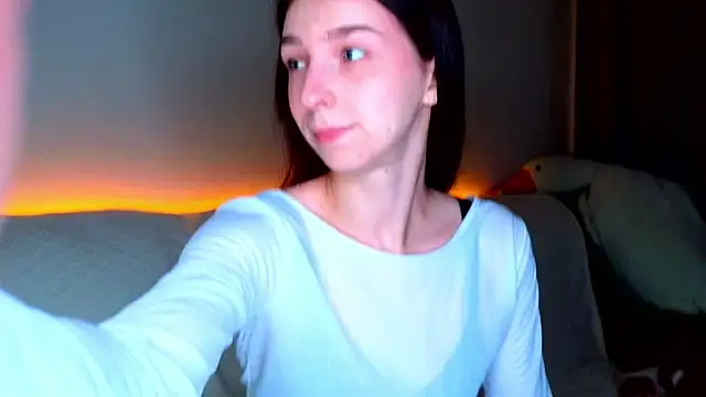 Made for Love online show from January 8, 2:01 pm