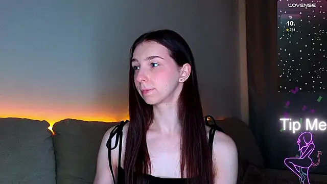 Made for Love online show from February 15, 2:16 pm