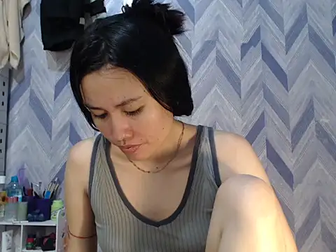 Snapshot of UrKitty_lover18 chatting on February 23, 7:14 pm UrKitty lover18 online show from February 23, 7:14 pm