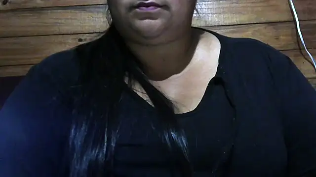 MARRENTINHA34 online show from May 2, 6:57 pm