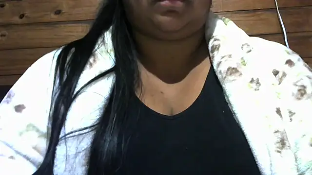 MARRENTINHA34 online show from May 15, 3:32 pm