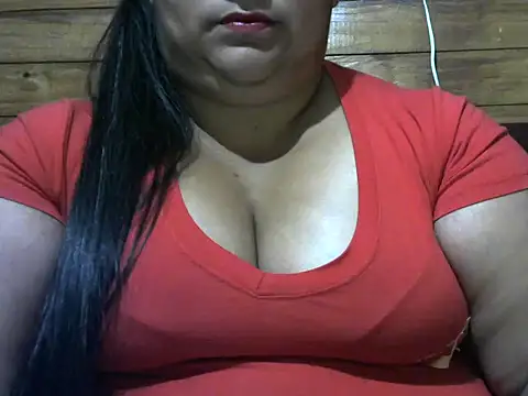 Snapshot of MARRENTINHA34 chatting on November 18, 10:13 pm MARRENTINHA34 online show from November 18, 10:13 pm