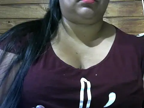 Snapshot of MARRENTINHA34 chatting on October 2, 3:26 pm MARRENTINHA34 online show from October 2, 3:26 pm