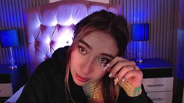 Bonnali lune online show from March 1, 4:18 pm