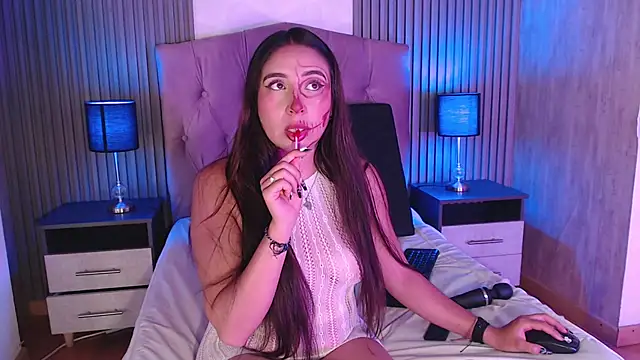 Bonnali lune online show from October 1, 10:13 pm