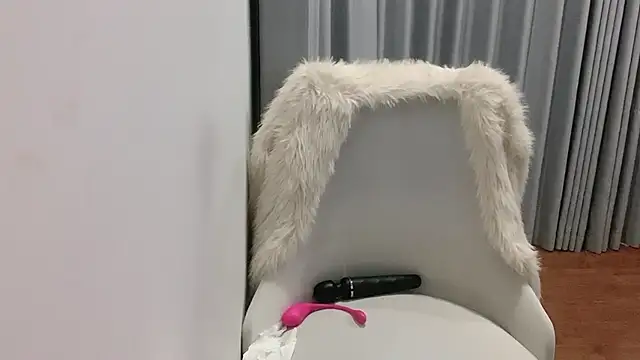 Azami Chan online show from January 9, 5:09 pm