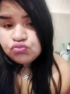 Snapshot of GabrielaxxO chatting on September 16, 4:35 am GabrielaxxO online show from September 16, 4:35 am