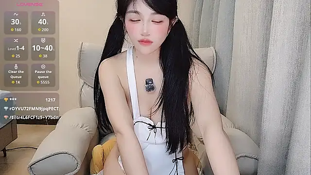 Coco--01 online show from May 30, 2:12 pm