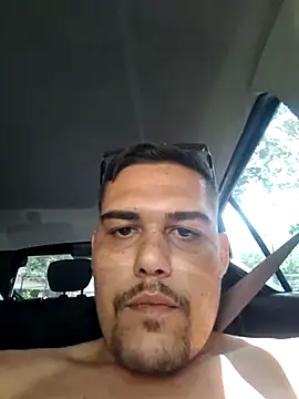 feehzungi0000 online show from December 3, 5:01 pm