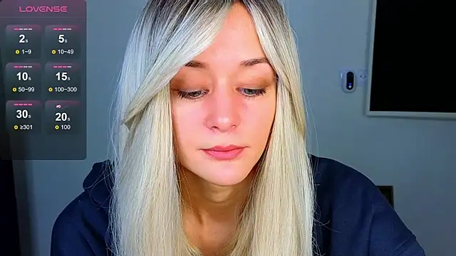 Snapshot of thief_of_hearts chatting on October 27, 8:43 pm thief of hearts online show from October 27, 8:43 pm