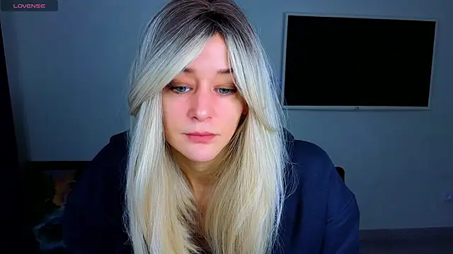 Snapshot of thief_of_hearts chatting on October 26, 9:26 pm thief of hearts online show from October 26, 9:26 pm