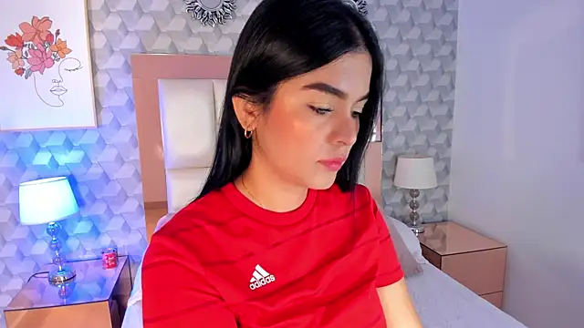 Sasha  sims   online show from November 26, 11:32 am