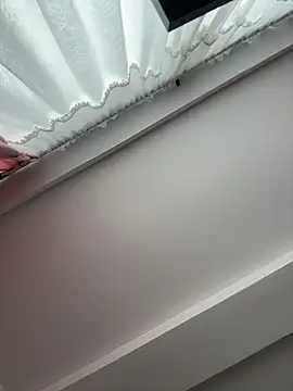 JuanitaMore01 online show from May 18, 6:45 pm