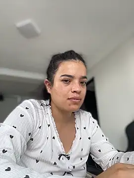 JuanitaMore01 online show from March 8, 8:12 pm