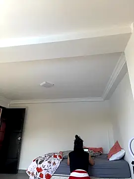 JuanitaMore01 online show from October 28, 1:32 pm