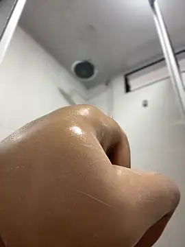 JuanitaMore01 online show from November 13, 7:18 pm