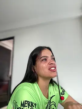 JuanitaMore01 online show from December 17, 7:08 pm