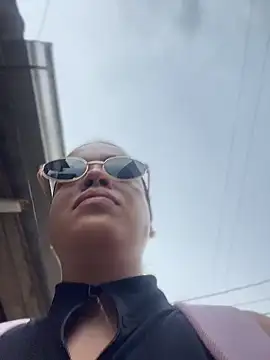 JuanitaMore01 online show from March 1, 9:26 pm