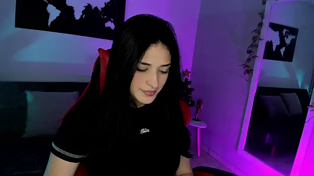 ZoeValencia1 online show from December 17, 12:10 pm